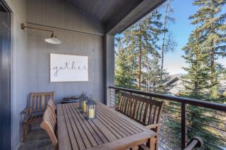 Cassidys Hideout by Exceptional Stays - 5