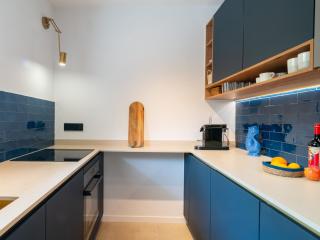 Casa Blava Beach House - 7