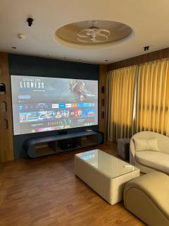 Hotel victoria prime - Surat - 8