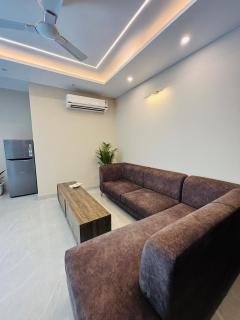 2bhk Velvet retreat - Gurgaon - 9
