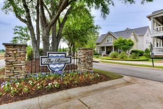 Renovated 2BR by Riverwalk & Medical District - 5