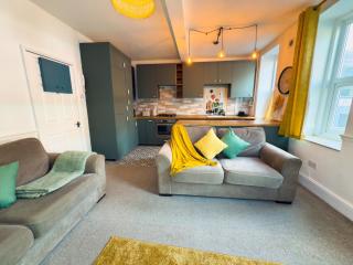 Stylish Central 1 BR By AltoLuxoExperience Short Lets & Serviced Accommodation With Free Wifi & Parking - Bristol - 1