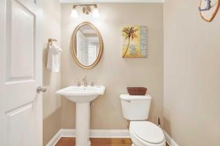 Brass Rail Condo 204 - Tybee Island - 2
