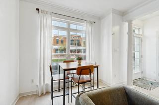 The Villages of Five Points --- 17405 N Village Main Blvd - 7