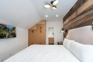 Columbine A by Exceptional Stays - 1