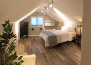 Snug Studio Retreat- Near to Aviation museum and Highway - Hickory - 5