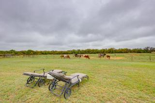 Countryside Couples Cottage Day Trip to Brownwood - - 0