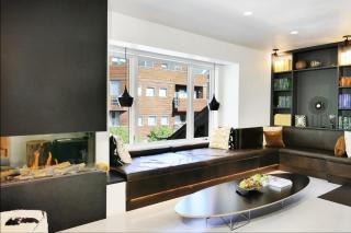 Downtown Modern Creekside - 3