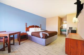 Regency Inn Three Rivers I-37 - 5