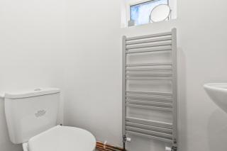 The Major Oak House II Spacious for Family and Teams - 2