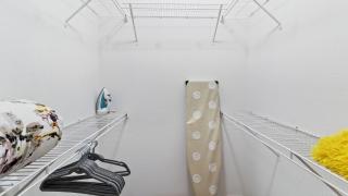 Cozy 1bd Apartment - 2