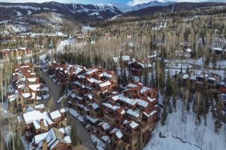 Elkstone Retreat by Exceptional Stays - 7