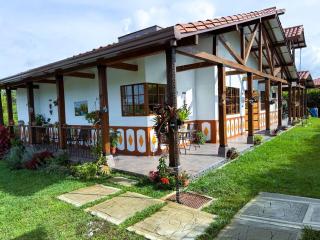 Exclusive Casa Campestre con Piscina Privada Balcón Antioquia Montenegro, Quindío - 7