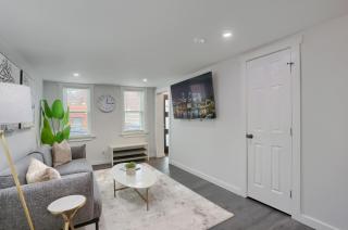 Stylish and Central 3BD Home Pittsburgh North Side - 4
