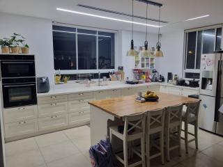 כמו וילה במרכז השרון - - 8