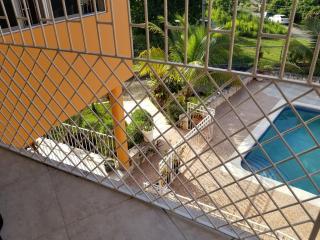 Chaudhry Second Floor Single Suite - Montego Bay - 8