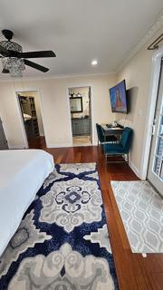 Luxury Hotel-Style Room in Queens, New York - Bayside - 1