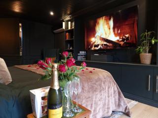 The Movie Room 15 mins from Brighton, parking & AC - Peacehaven - 6