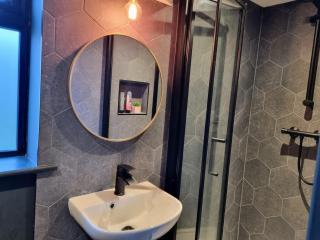 The Movie Room 15 mins from Brighton, parking & AC - Peacehaven - 1