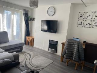Lovely Comfortable home near CanaryWhafLondonCity - Londra - 9