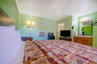 OYO Travelier Motel - Macon - 0