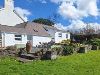 Mayeston Barn Holiday Home - Pembroke Dock - 0