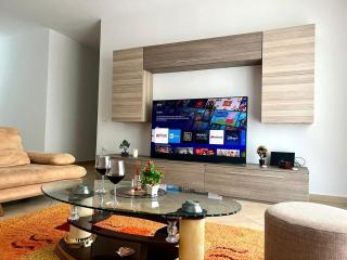 Noah 2 bedrooms apartment with free parking 50 m from city center - Vlora - 7