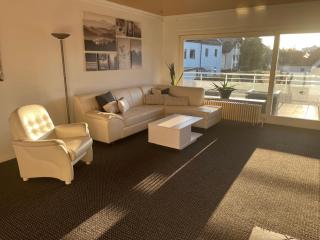 Large Apartment for 6, 3 bedrooms, next to Munich & Airport - Ismaning - 0