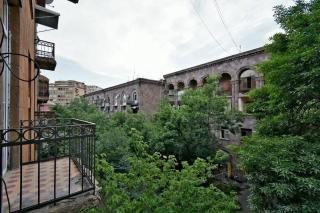 apartment in the opera - Erevan - 7