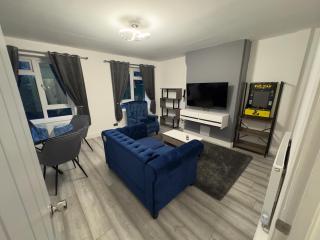 Stylish 2BR, Fast Wifi with balcony - Londra - 0