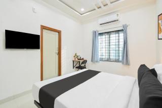 Super Townhouse Kokapet Formerly Aarian Tej Nilayam - 4