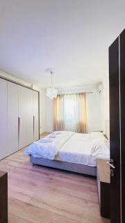 Blloku Luxury 2 bedroom apartment - Tirana - 3