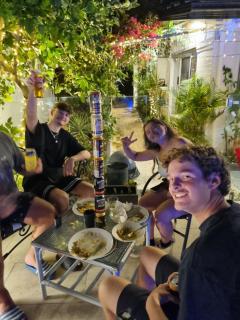 HOMESTYLE HOSTEL - 18-36yrs - Caloundra - 9