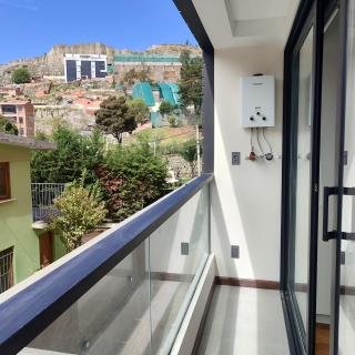 Moderno y Acogedor Estudio, cuenta con todo lo necesario para una estadía cómoda, práctica y placentera - La Paz - 5