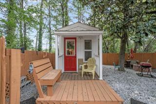 Modern Tiny Cabin for two - 2