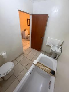 Sunshine Suites - Welkom - 8