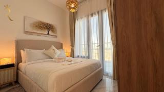 Rooftop Luxury 2BR Haven with Jacuzzi in Masdar city - Abu Dhabi - 8