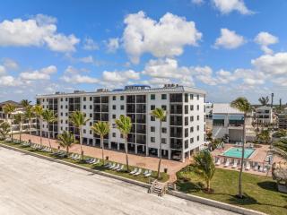 Seaside 303 - Fort Myers Beach - 1