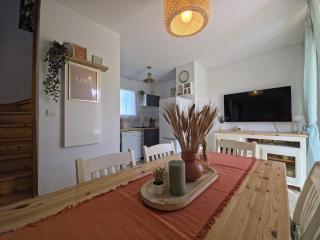 Appartement 4-6 personnes à Prayssac - résidence avec Piscine - 5