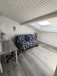 Apparement Duplex avec jacuzzi - Saint-Georges-dʼOrques - 4