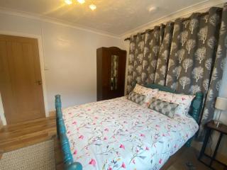 Bungalow in Badsey, north of Cotswolds - 1