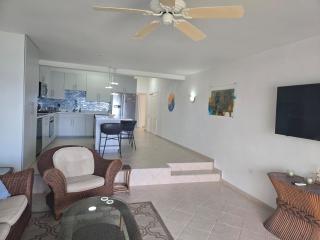 Cupecoy Beach Resort paradise - Lowlands - 3