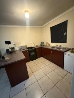 Sunshine Suites - Welkom - 4