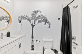 New-Dog Friendly,Hot Tub, Fire-pit, 1 mile to DTWN - St. Augustine - 8