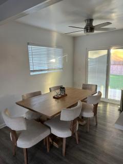 Modern cozy family friendly - Canoga Park - 5