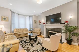 UltraLuxe Apt in Boston Brownstone 1 - Brookline - 8