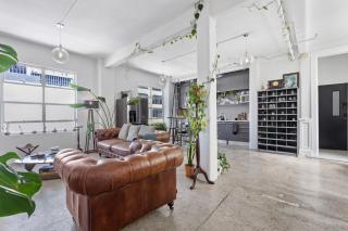 NY Style 3 Bed Character Apartment in Auckland CBD - 8