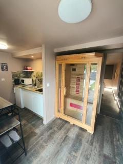 Le Cupidon, cocon privé avec Spa, Sauna, Cinéma Netflix et Jardin privé - Montigny-le-Bretonneux - 7