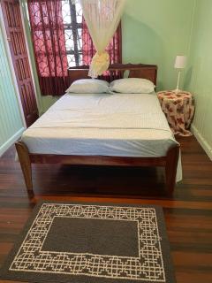 Lyn's Place - Georgetown - 5