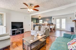5 Mi to Chatuge Lake Hayesville Hideaway! - Hayesville - 0